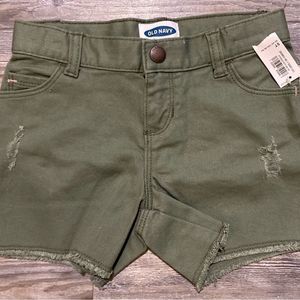 NEW NWT OLD NAVY GIRLS ARMY GREEN DISTRESSED SHORTS SIZE 5T